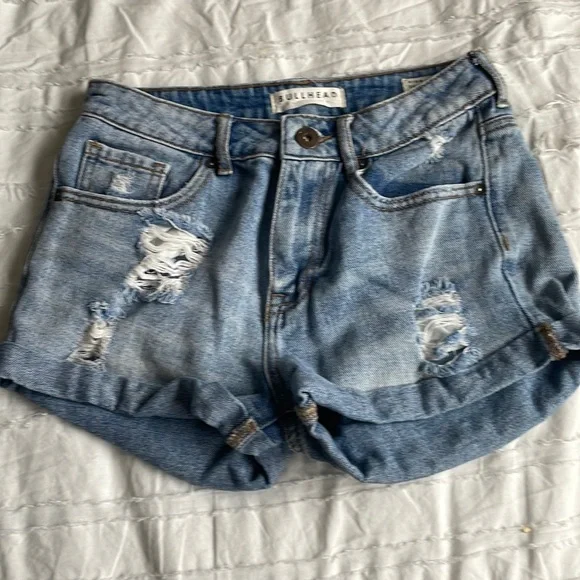 ⭐️ Bullhead High Rise Short with Rips - Picture 1 of 4